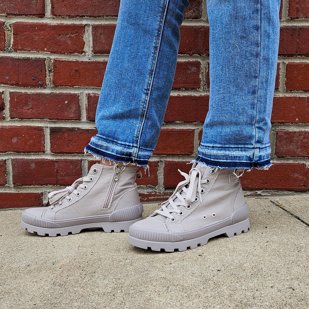 Blowfish Forever Hightop Sneaker - Whitesand