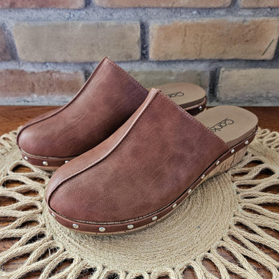 Corky's Bourbon Clog