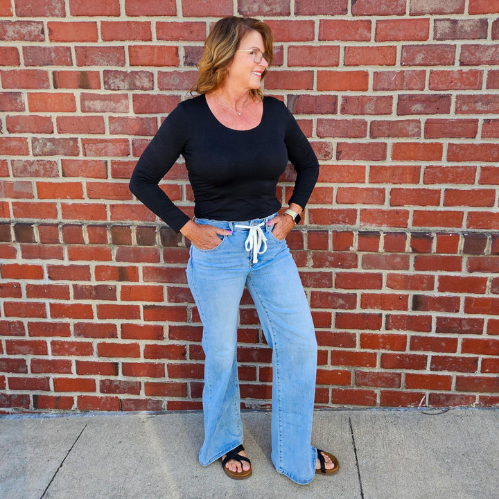 High Rise Wide Relaxed Jeans