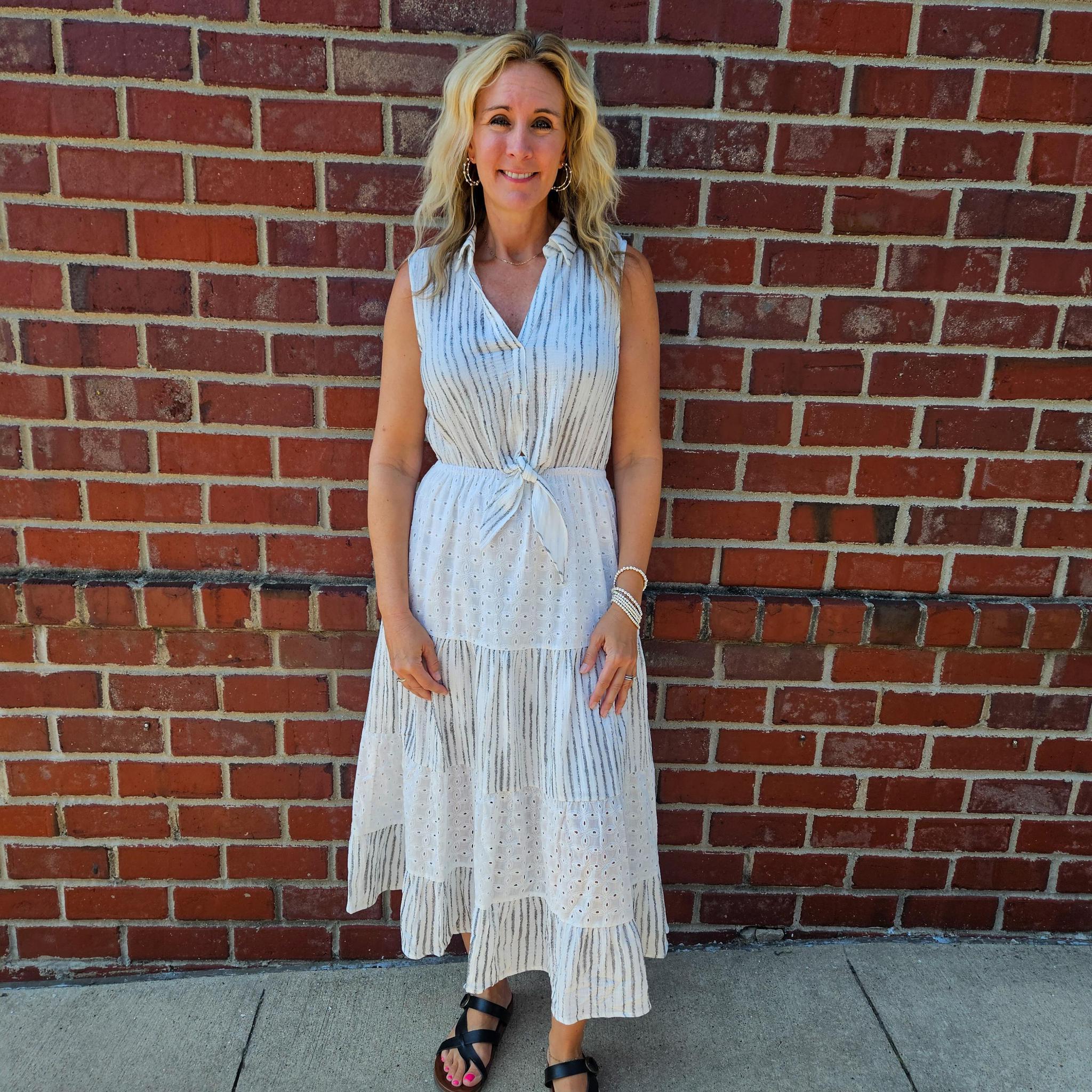 sleeveless tie front dress