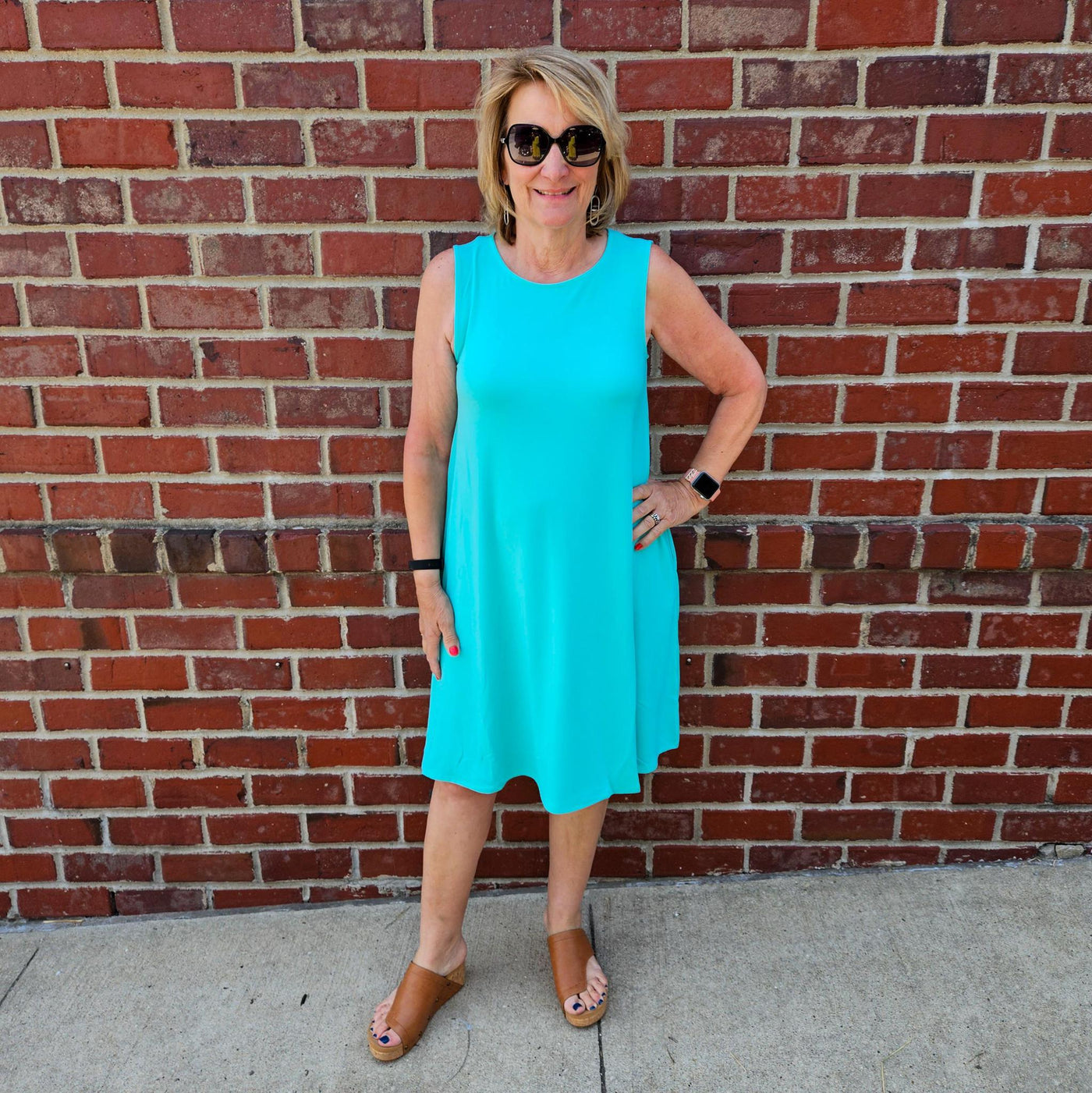 Sleeveless Flared Dress w/ Side Pockets