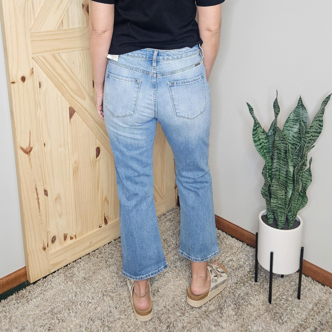 High Rise Slim Straight