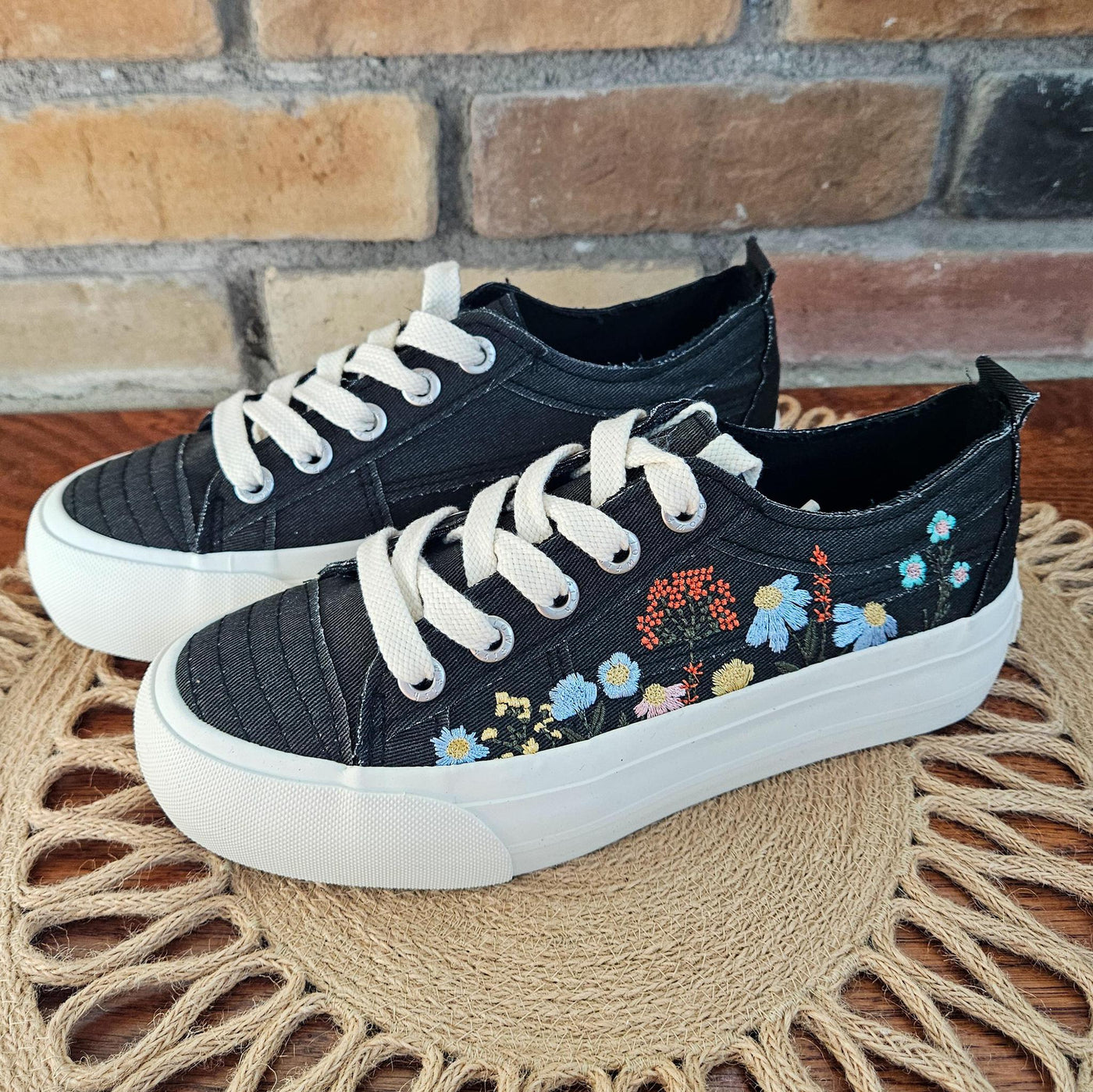 Blowfish Sadie Sun Sneaker