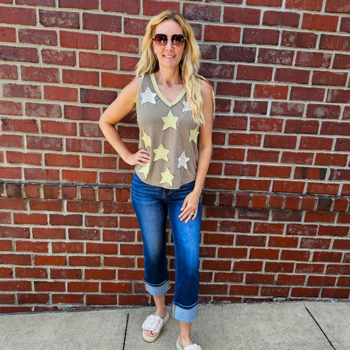 Mixed Star V-neck