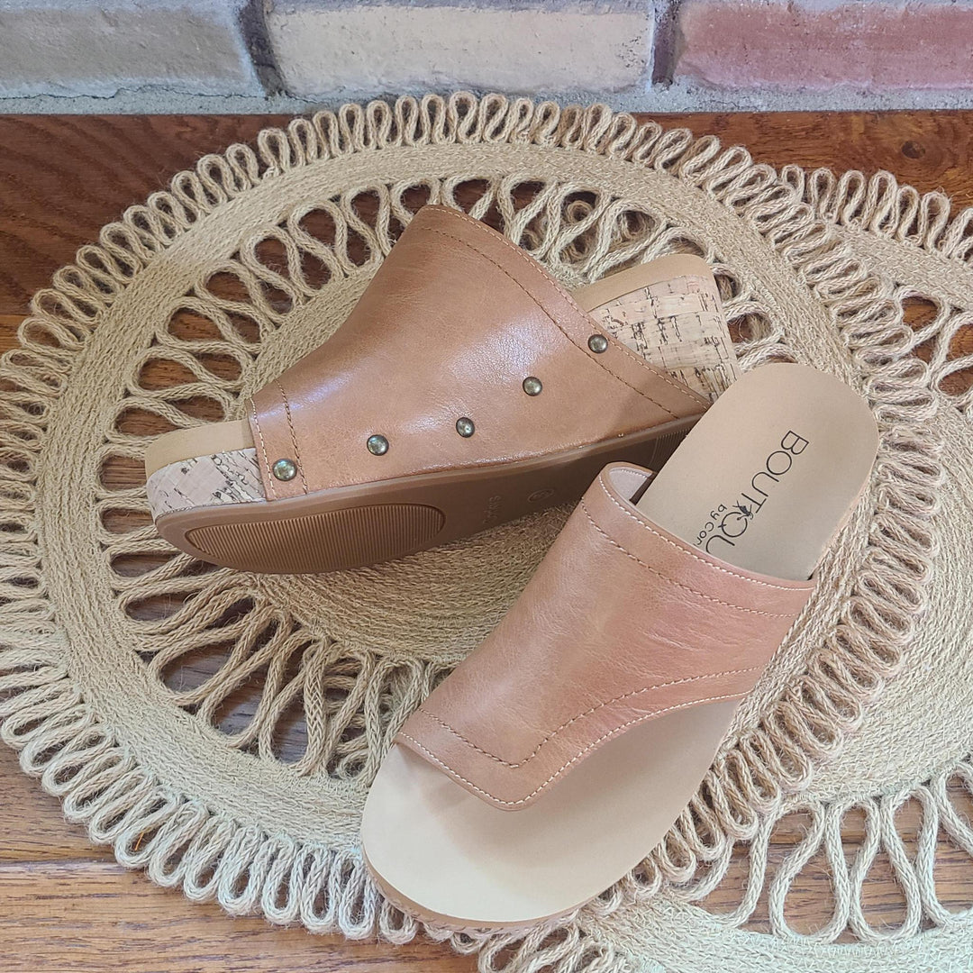 Flirty Sandal in Cognac