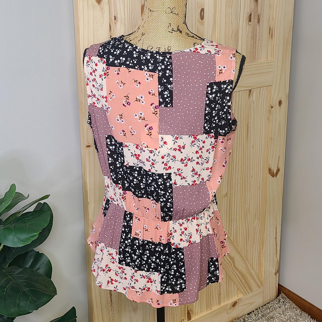 Floral Patchwork V-Neck Sleeveless Top