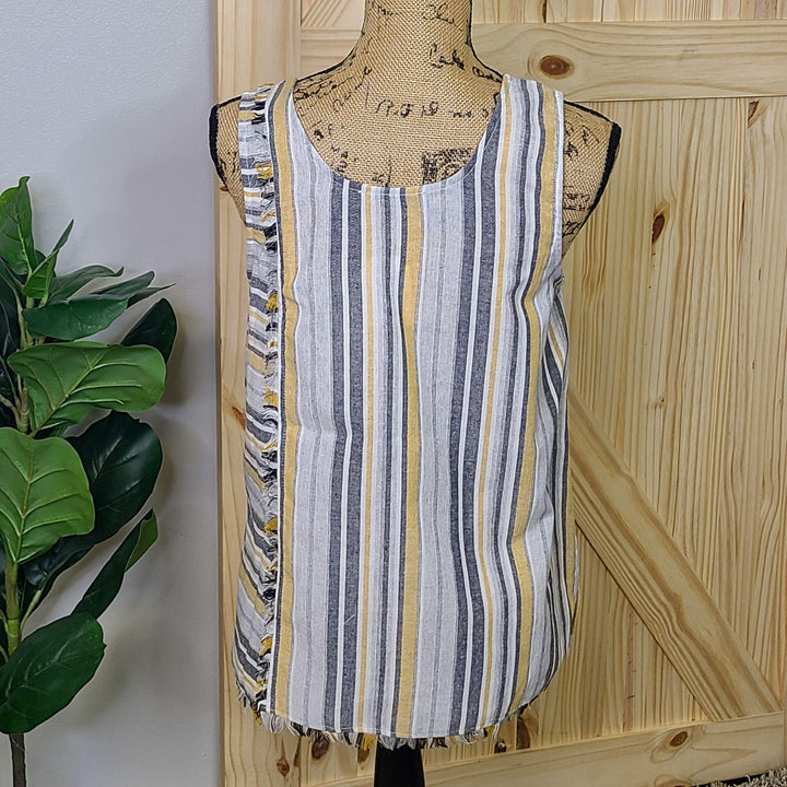 Sleeveless Strip Top w/ Fray Detail