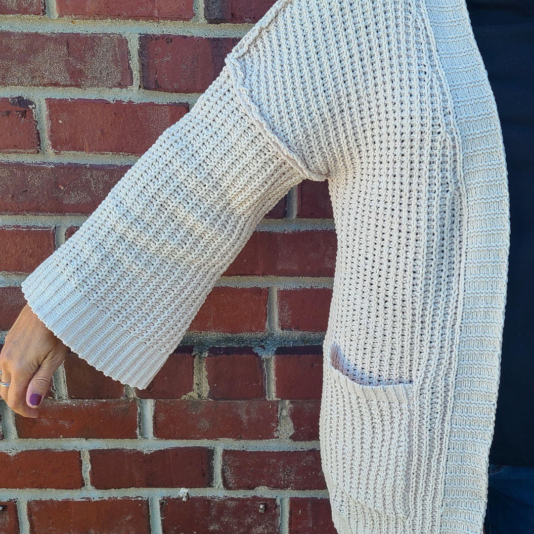 Soft Knitted Cardigan w/ Pockets