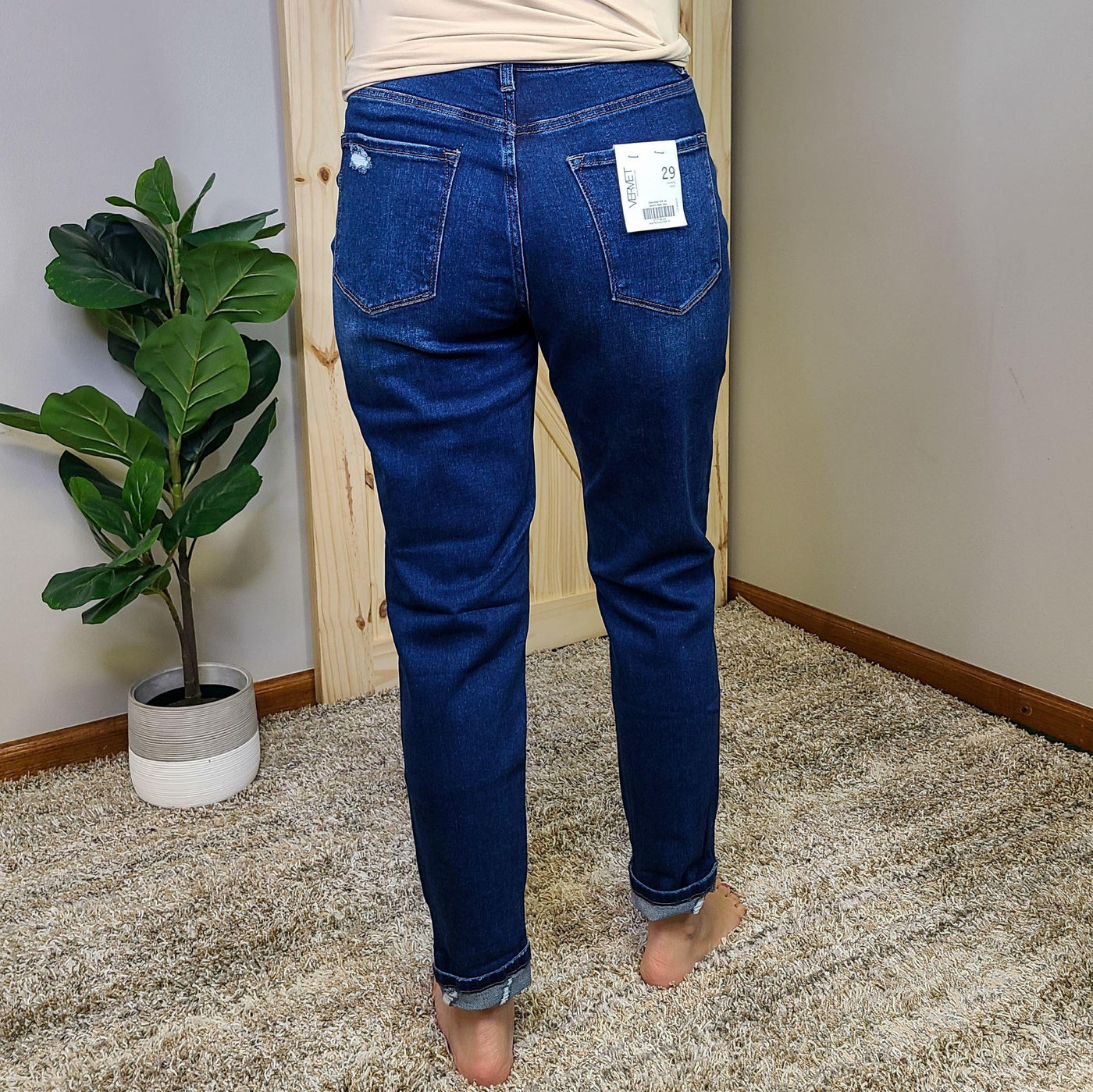 Distressed Roll Up Stretch Mom Jean