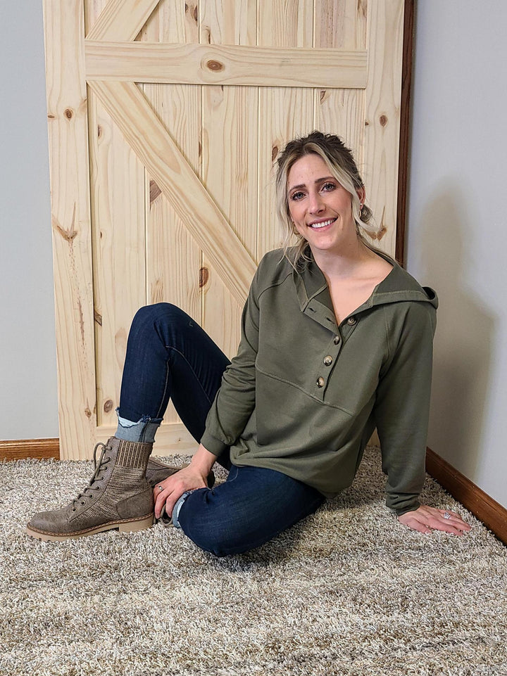 Buttoned Hoodie