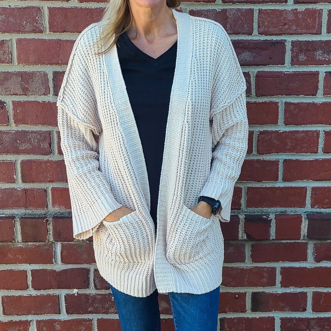 Soft Knitted Cardigan w/ Pockets
