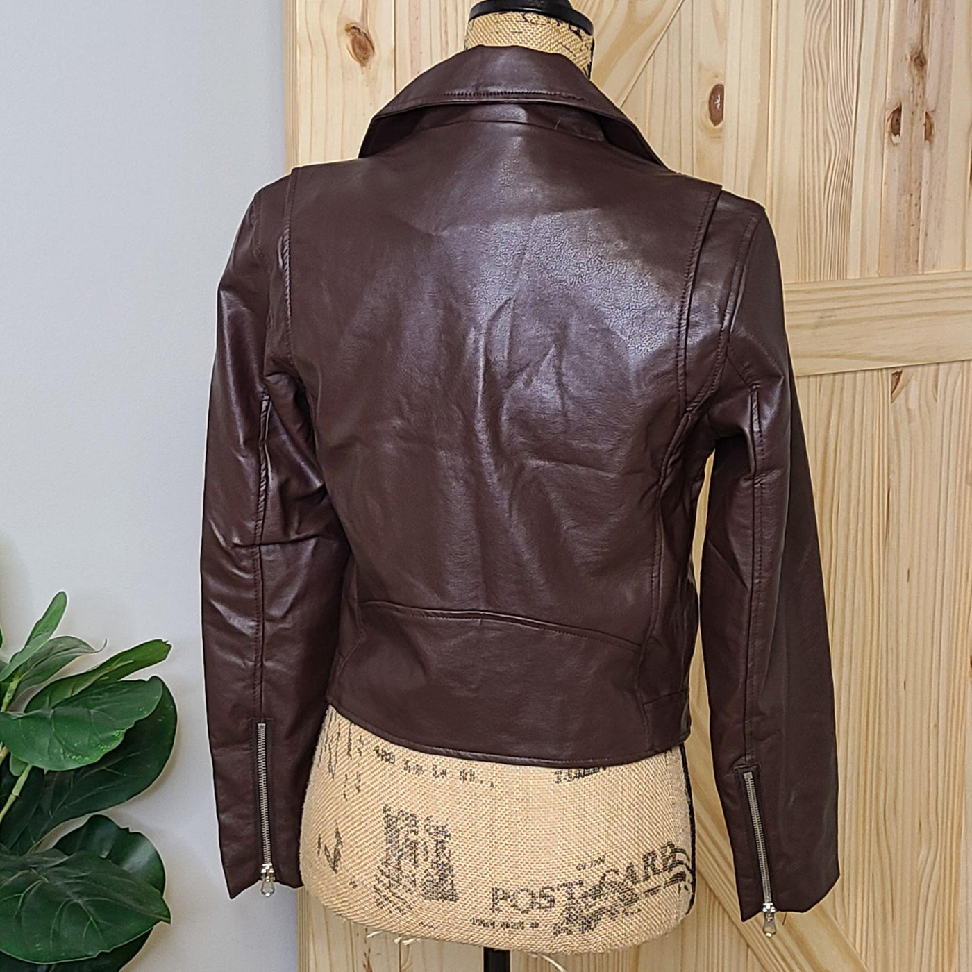VEGAN LEATHER MOTO JACKET