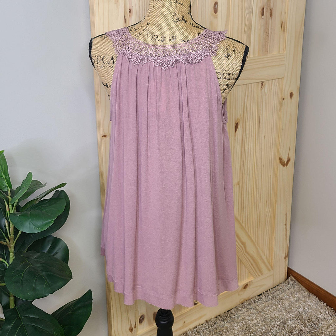 GAUZE LAYERED BOTTOM LACE TUNIC