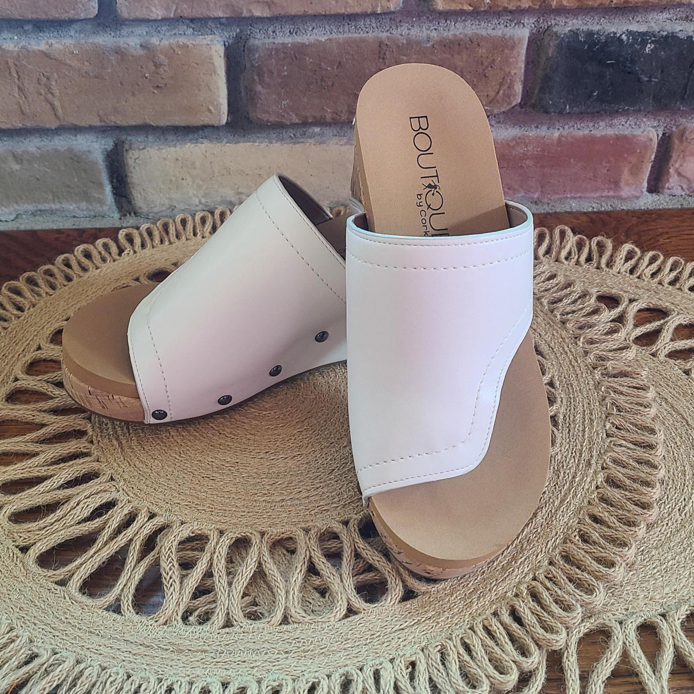 Flirty Sandal in Ivory