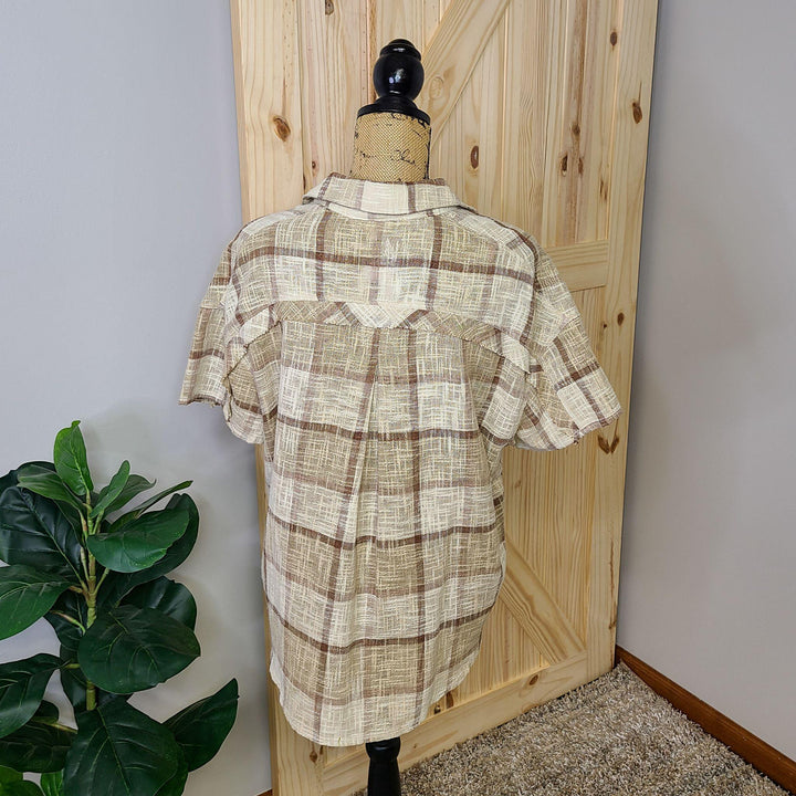 Plaid Pattern Short Sleeve Linen Looking Shirt