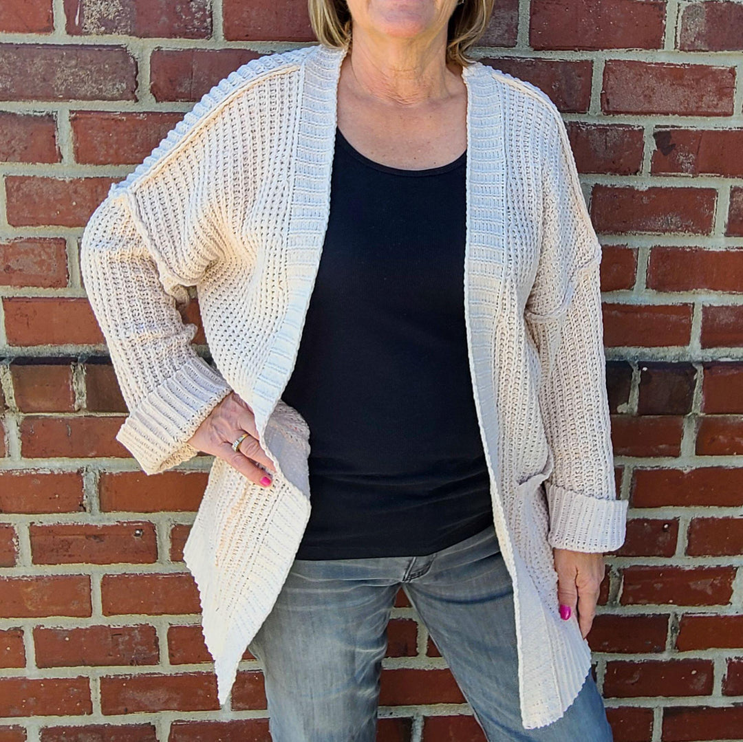 Soft Knitted Cardigan w/ Pockets