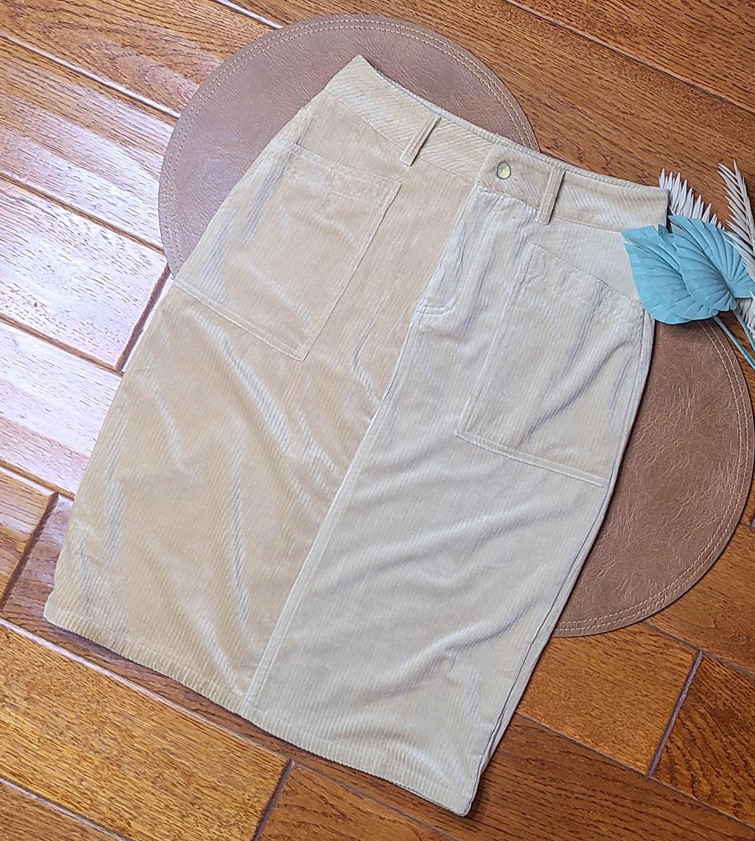 High Waisted Skirt w/ Pockets