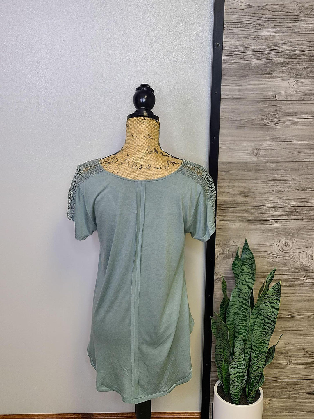Double Trim Yoke Dye T-Shirt