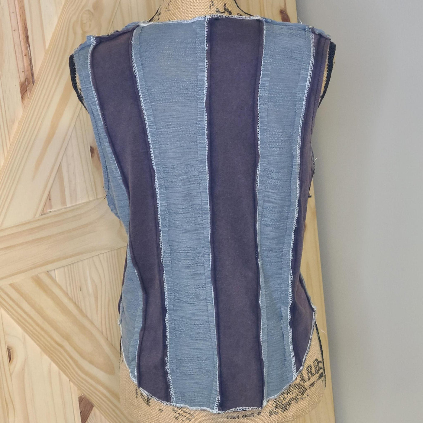 Sleeveless Top w/ Diagonal Buttons