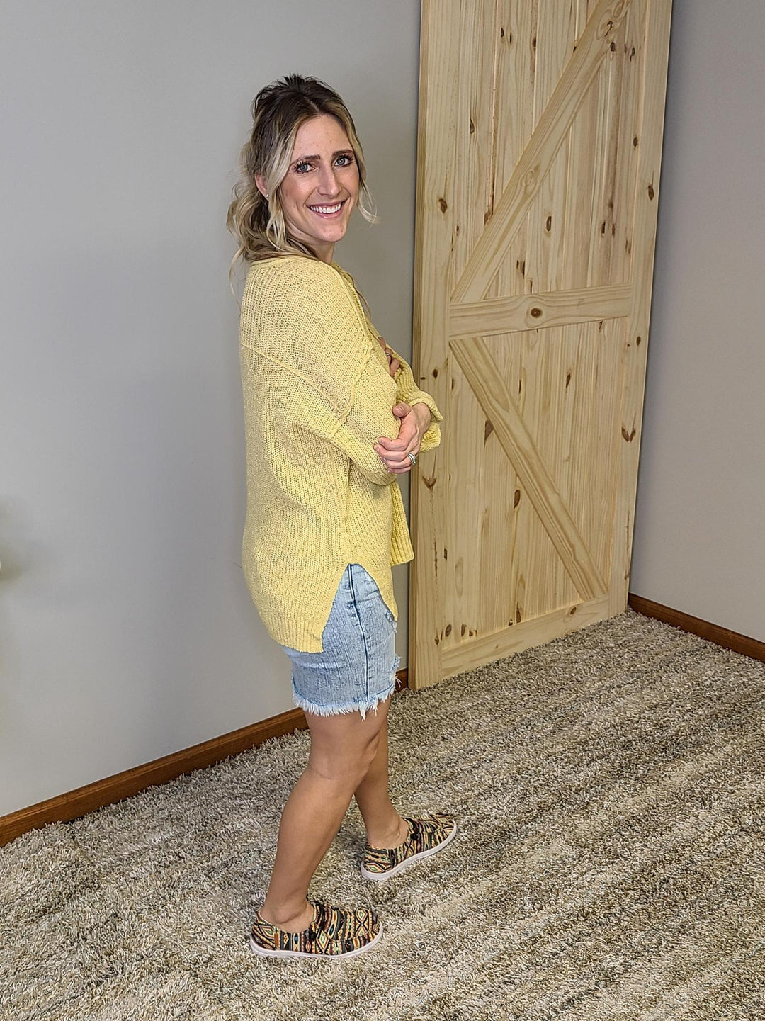 V-Neck Sweater w/ Cuffed Sleeves