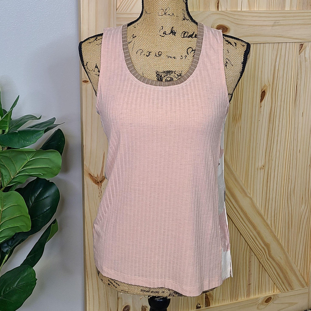 Camo Contrast Ribbed Sleeveless Top