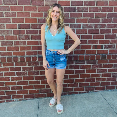 Sleeveless Snap Button Top