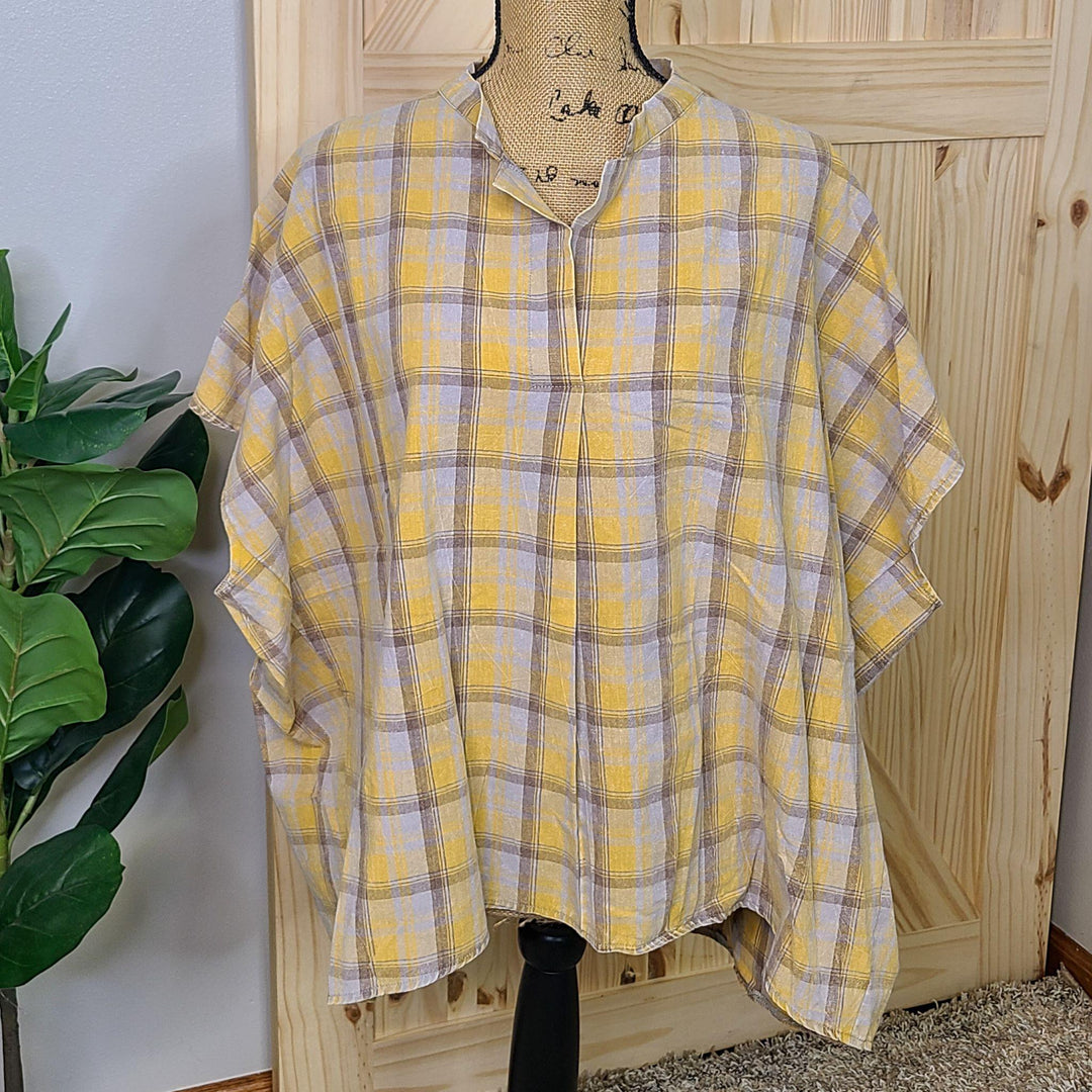 Flowy Sleeveless Plaid Woven Top