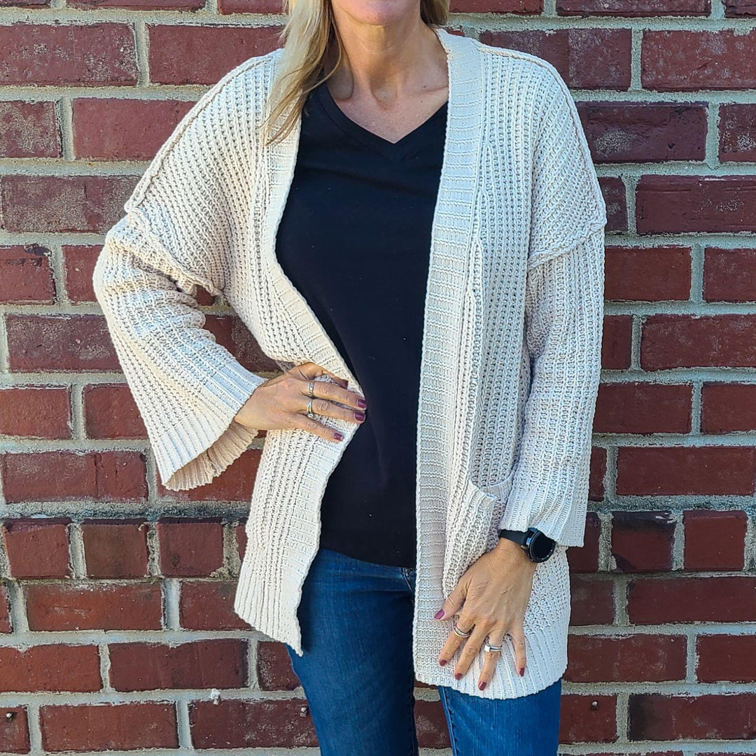 Soft Knitted Cardigan w/ Pockets