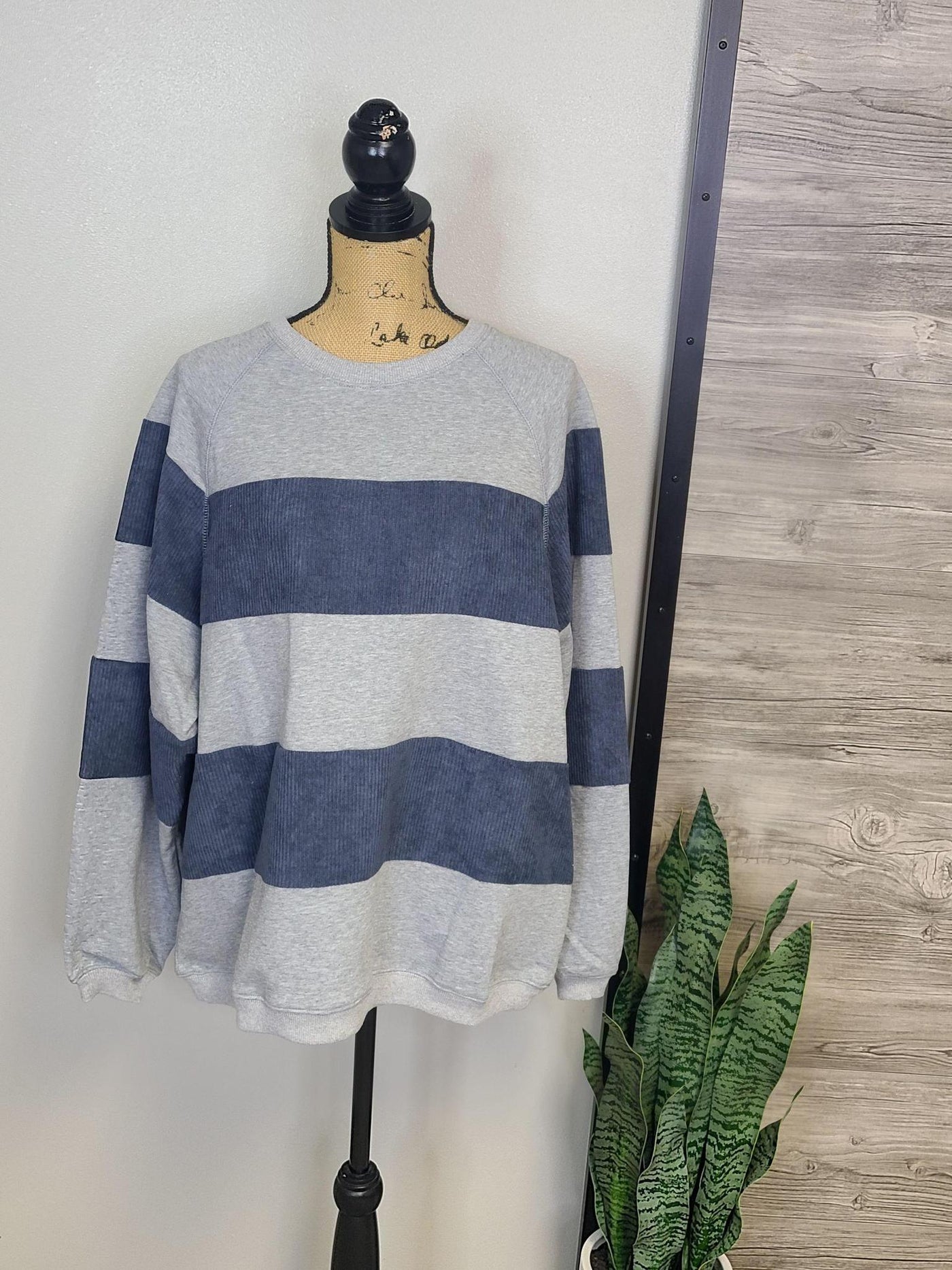 Color Block Top w/ Corduroy Detail