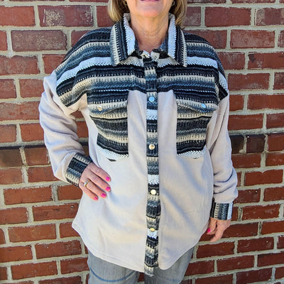 Flo Shacket in Grey
